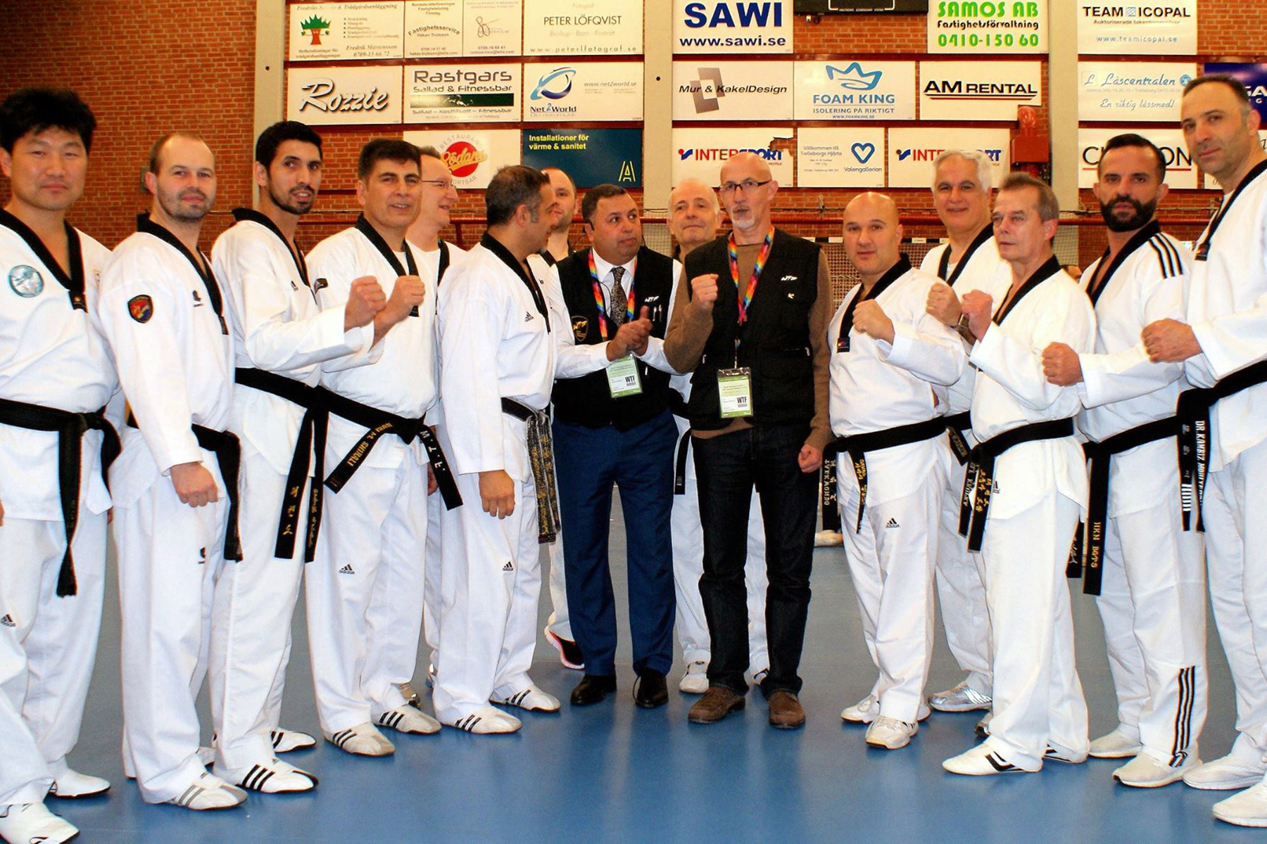 TVSH-Kampfrichterreferent Savas Gürüz mit den weiteren deutschen Teilnehmern.